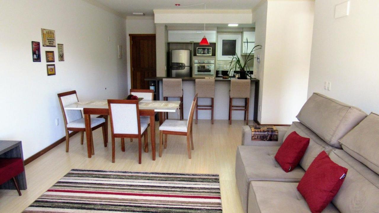 Residencial Dona Virginia Centro Apartment Канела Екстериор снимка