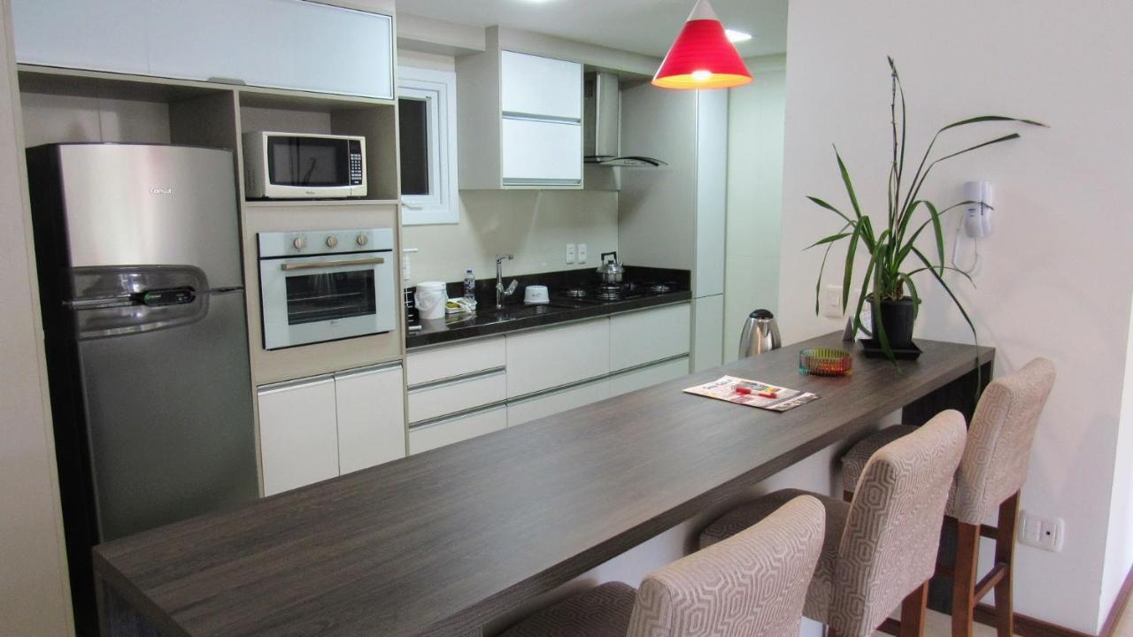 Residencial Dona Virginia Centro Apartment Канела Екстериор снимка